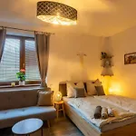 Krumlovské Rozcestí 4* Krenov