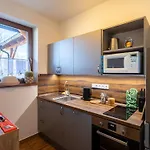 Krumlovské Rozcestí 4* Krenov