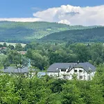 Krumlovské Rozcestí 4*