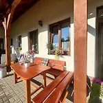 Vendégház Krumlovske Rozcesti