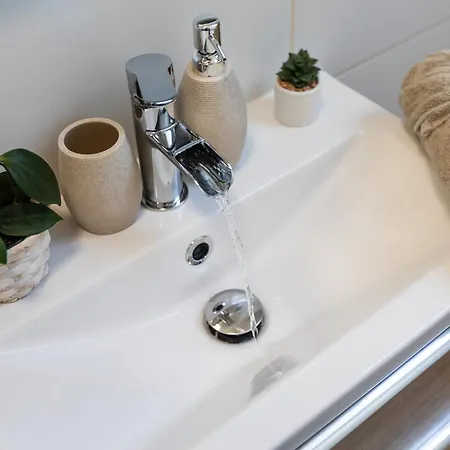 Krumlovské Rozcestí 4*