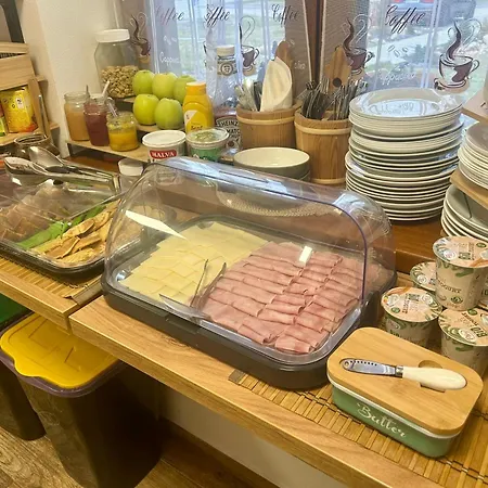 Krumlovské Rozcestí 4* Krenov