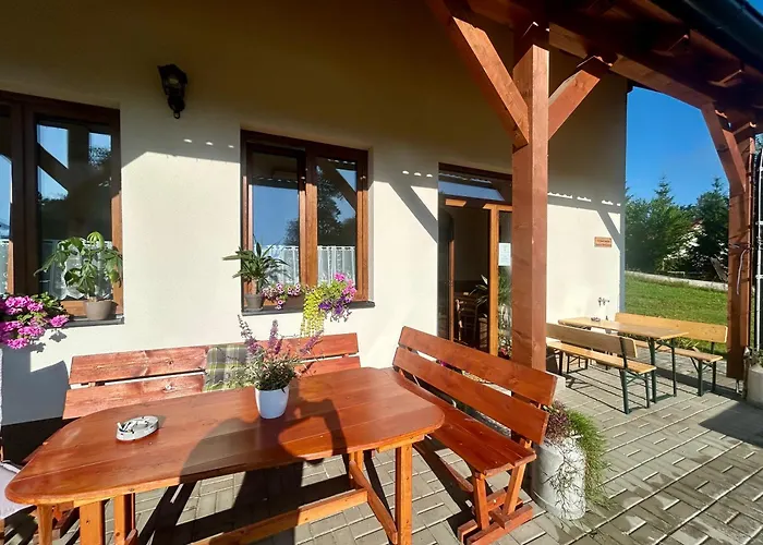Krumlovske Rozcesti 招待所 4*